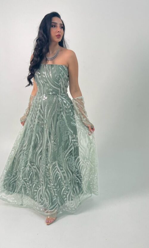 𝐴𝑙𝑜𝑟𝑎 𝐷𝑟𝑒𝑠𝑠