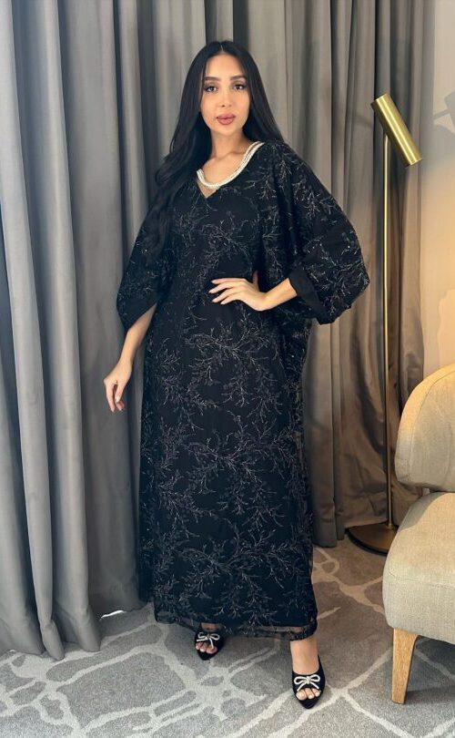 𝐹𝑎𝑛𝑐𝑦 𝑖𝑛 𝑏𝑙𝑎𝑐𝑘