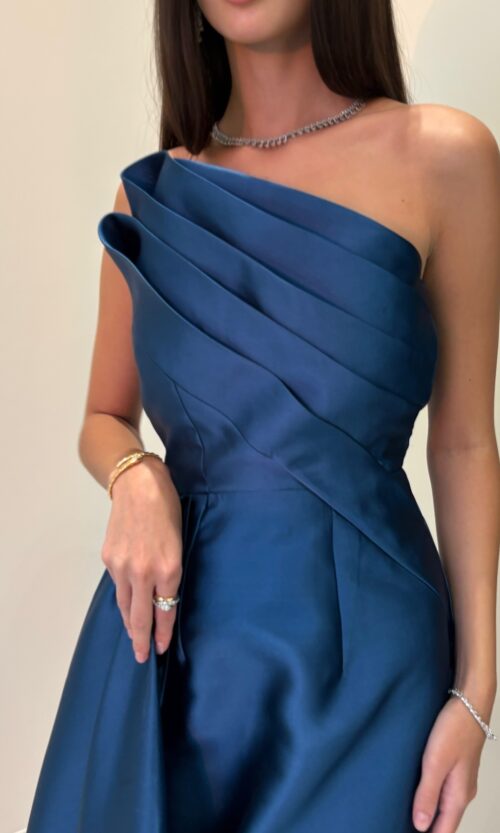 𝐍𝐢𝐧𝐚 𝐃𝐫𝐞𝐬𝐬